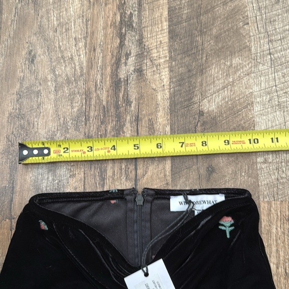 WeWoreWhat Embroider Velvet Peplum Corset Ruched Skirt Set NWT 0 XS - Picture 9 of 11